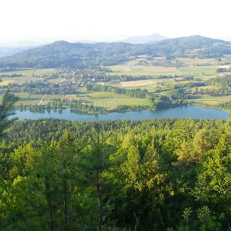 Ferienhaus Abhau-tage Holiday home Ferlach