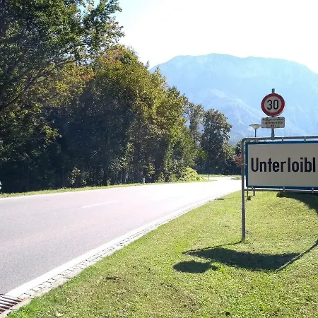 Ferienhaus Abhau-tage * Ferlach